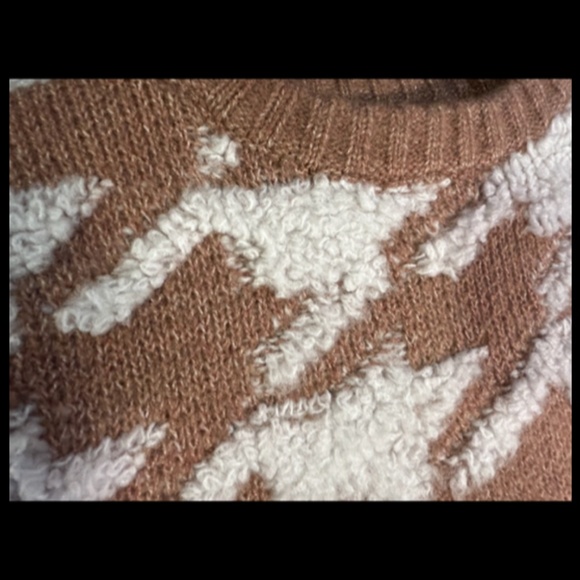Line & Dot x Revolve Houndstooth Plush Sweater Cream/Toffee Brown Size M - NWT - Picture 5 of 16